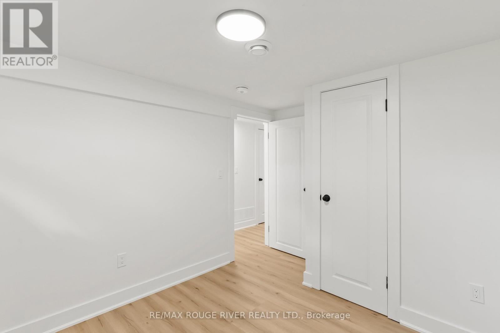 745 Glengrove Street, Oshawa, Ontario  L1J 5C5 - Photo 19 - E12487571