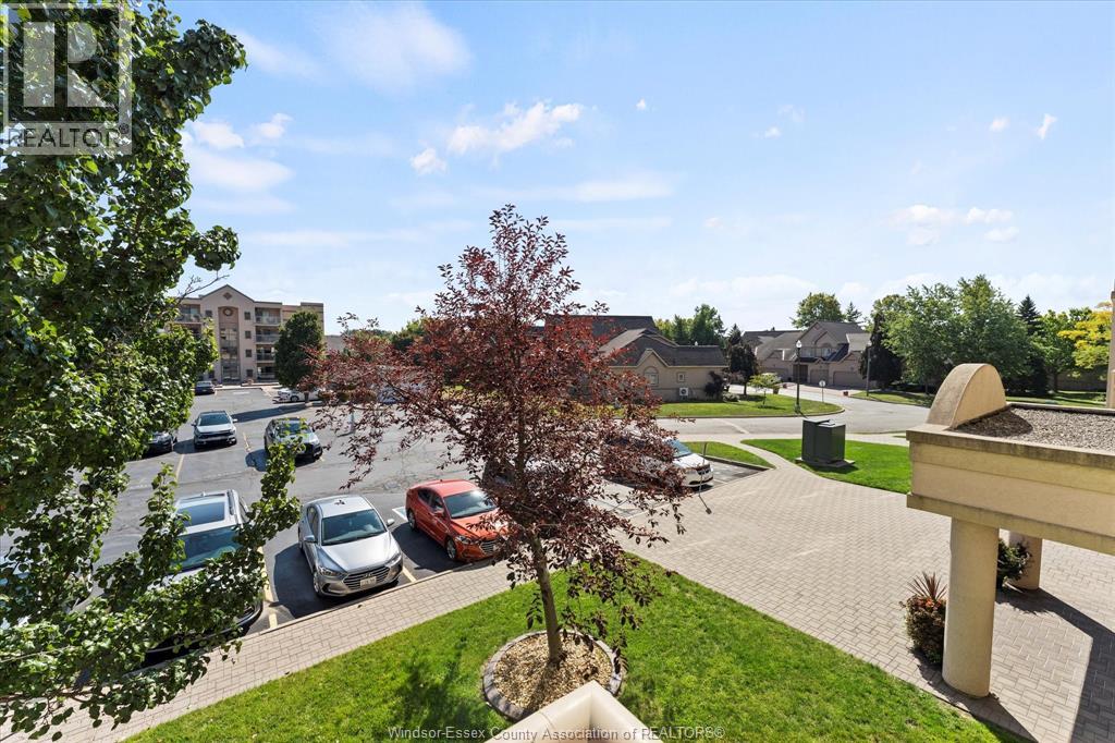 315 Village Grove Unit# 203, Tecumseh, Ontario  N8N 5G4 - Photo 27 - 25027467