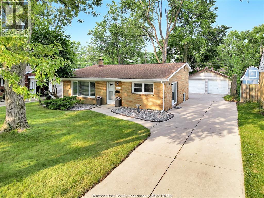 3532 VIRGINIA PARK, windsor, Ontario