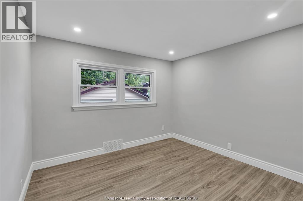 3532 Virginia Park, Windsor, Ontario  N9E 2C5 - Photo 14 - 25027434