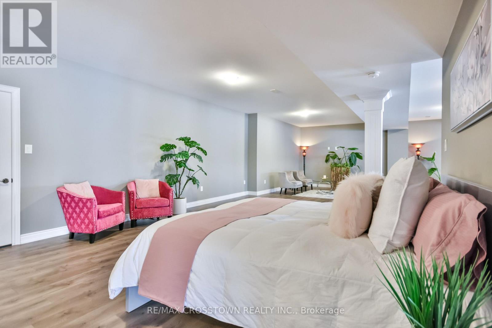 22 Stewart Crescent, Essa (Thornton), Ontario  L0L 2N0 - Photo 37 - N12487499