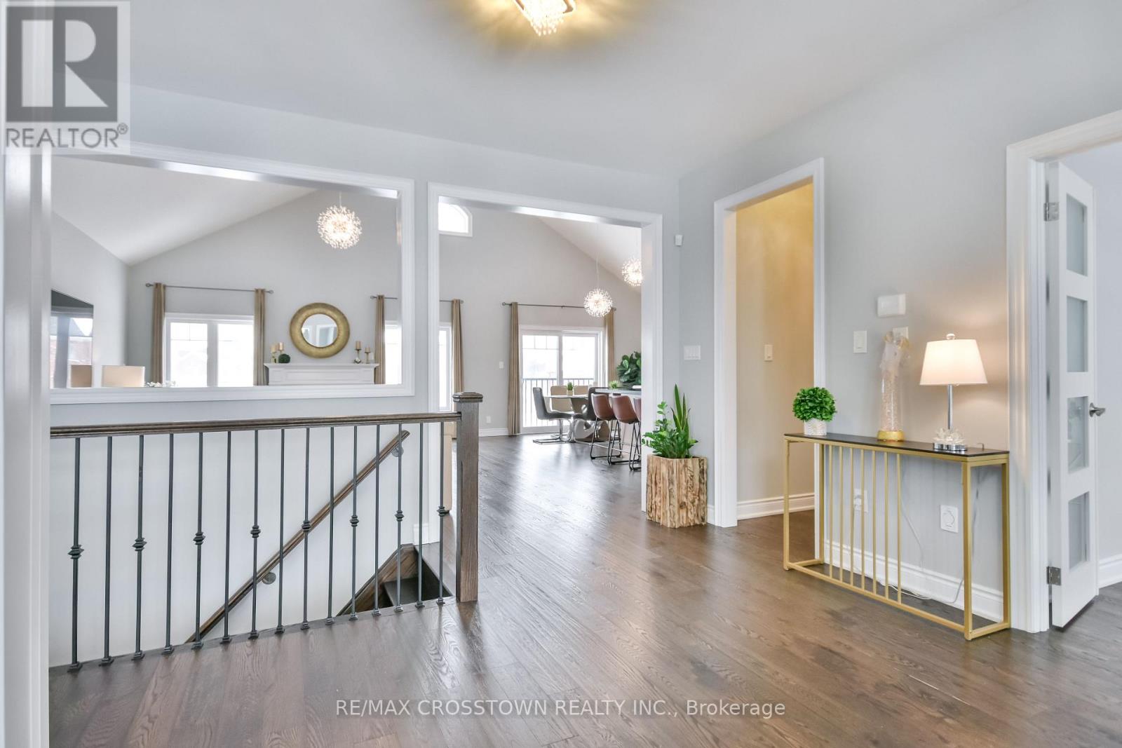 22 Stewart Crescent, Essa (Thornton), Ontario  L0L 2N0 - Photo 4 - N12487499