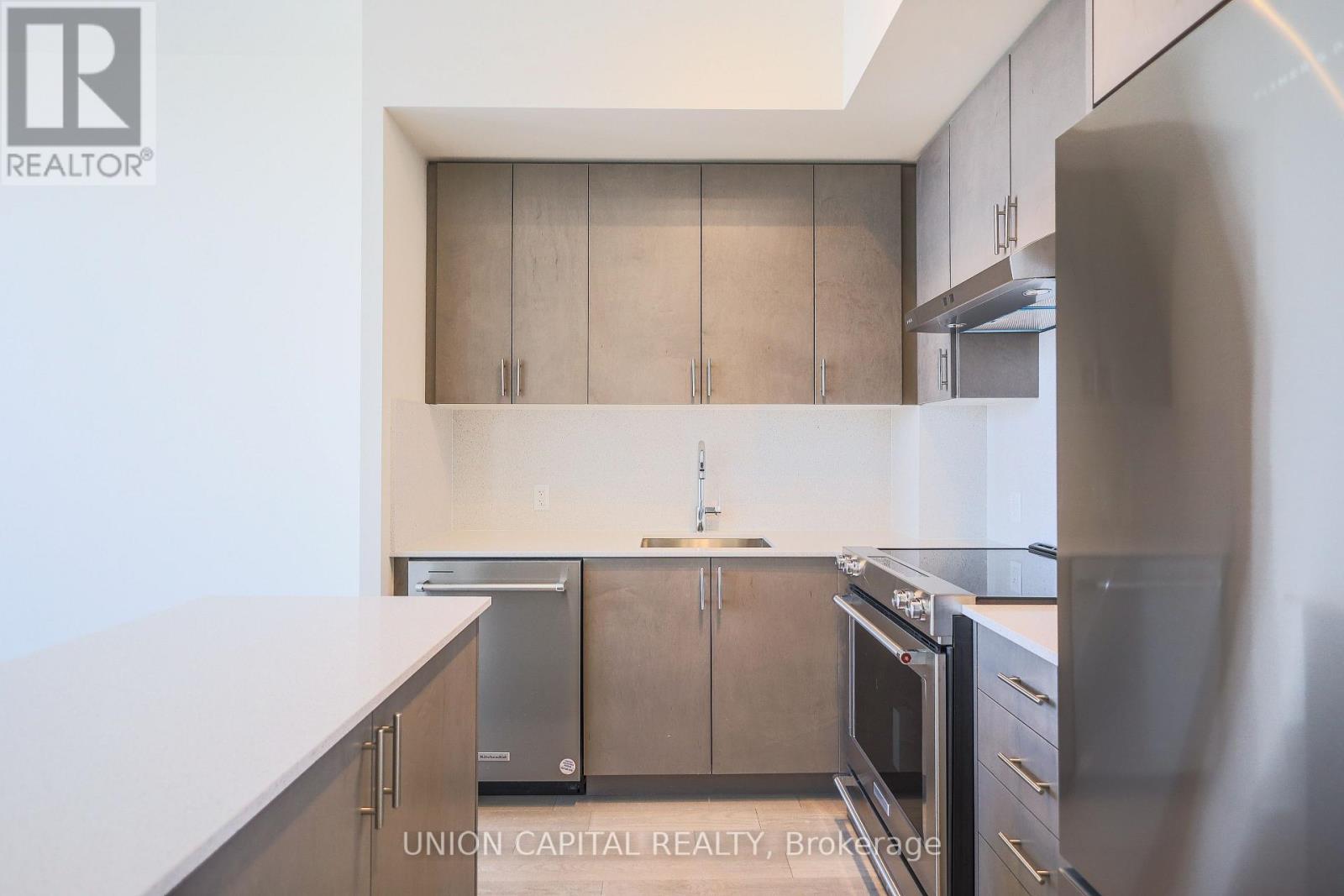 Ph208 - 9000 Jane Street, Vaughan, Ontario  L4K 0G5 - Photo 12 - N12487501