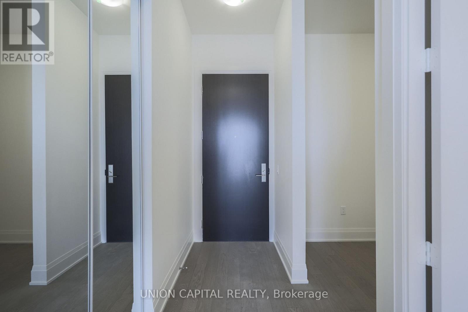 Ph208 - 9000 Jane Street, Vaughan, Ontario  L4K 0G5 - Photo 8 - N12487501