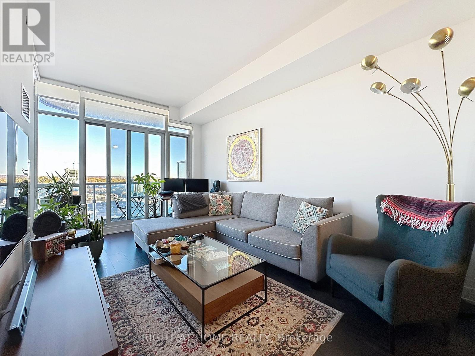 Lph05 - 9471 Yonge Street, Richmond Hill, Ontario  L4C 1V4 - Photo 4 - N12487506