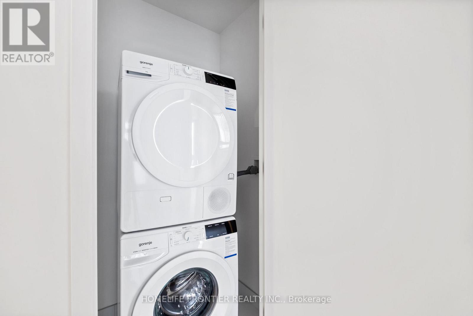 4015 - 28 Interchange Way, Vaughan, Ontario  L4K 0P8 - Photo 20 - N12487537