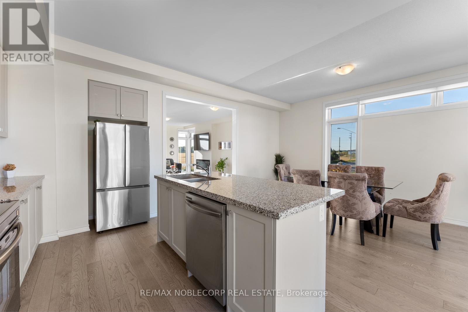 75 Holyrood Crescent, Vaughan (Kleinburg), Ontario  L4H 5G2 - Photo 26 - N12487553