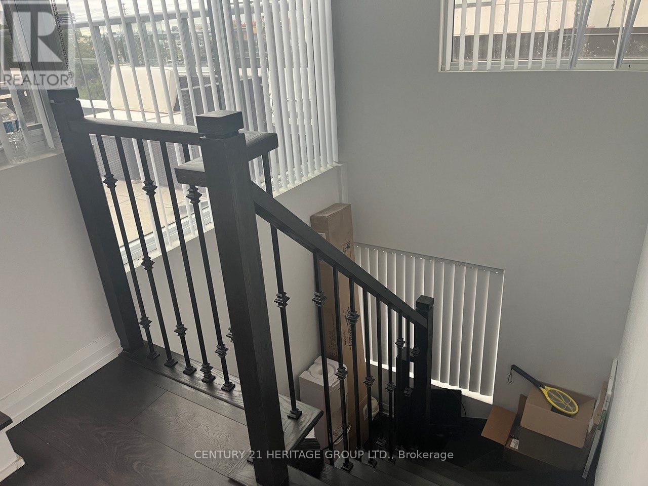 54 - 1040 Portage Parkway, Vaughan (Concord), Ontario  L4K 0K3 - Photo 18 - N12487561