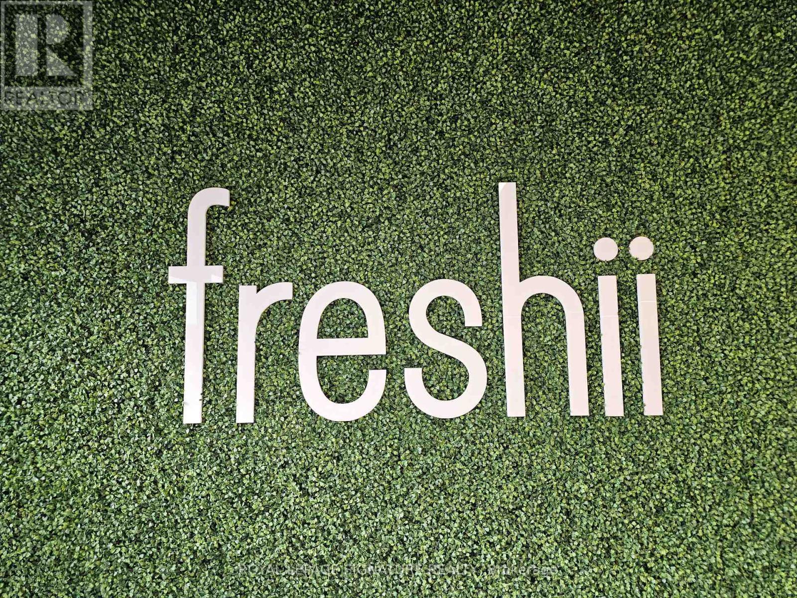 1484 Innisfil Beach Road, Innisfil (Alcona), Ontario  L9S 0N1 - Photo 2 - N12487568