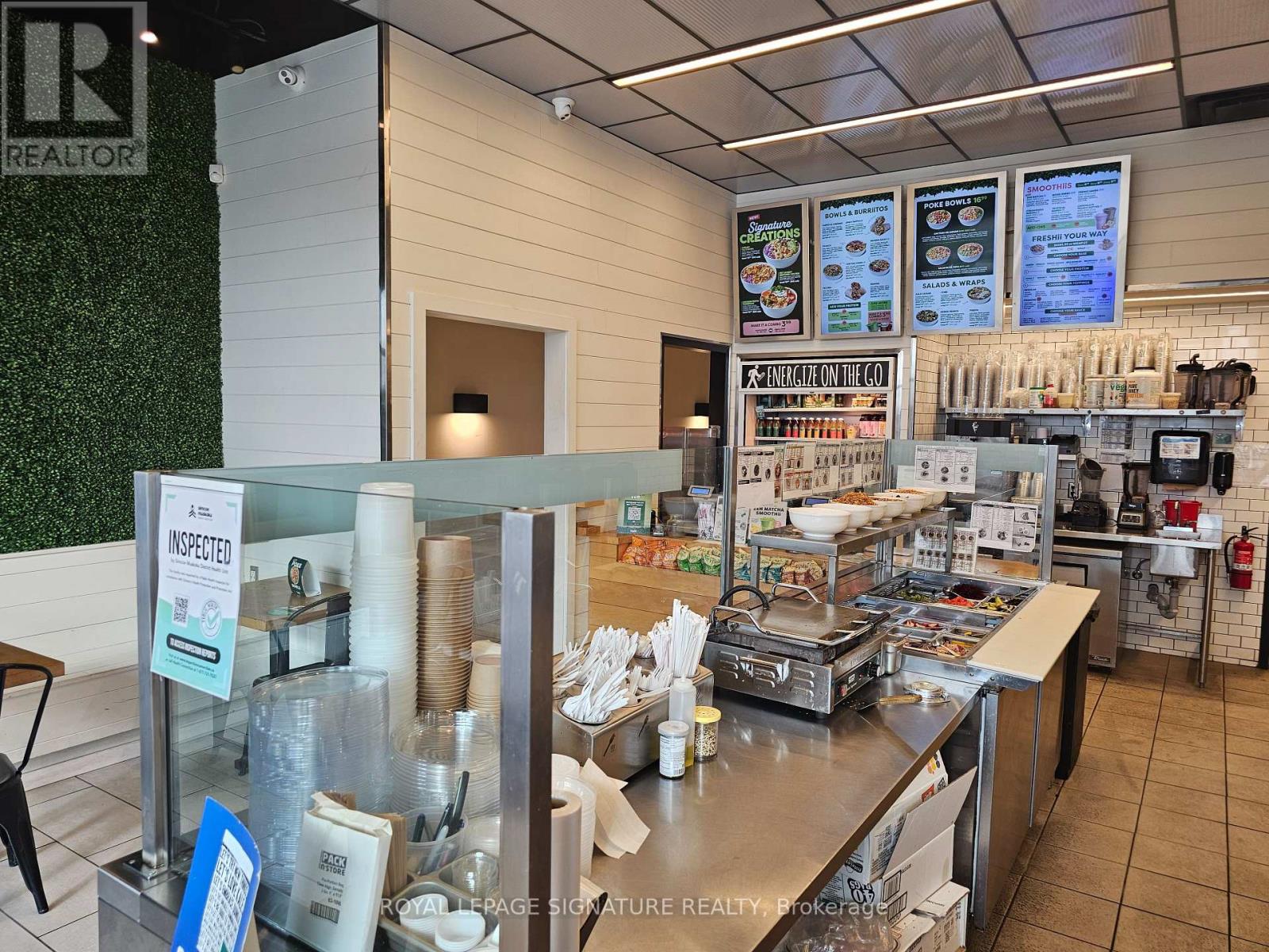 1484 Innisfil Beach Road, Innisfil (Alcona), Ontario  L9S 0N1 - Photo 5 - N12487568