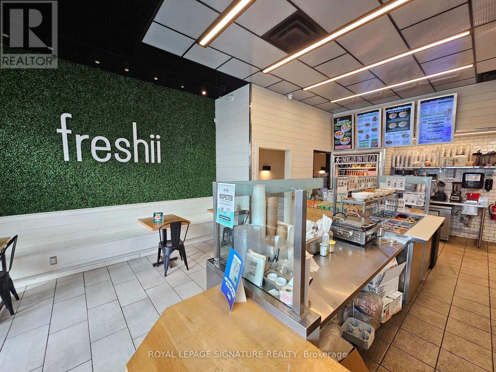 1484 Innisfil Beach Road, Innisfil (Alcona), Ontario  L9S 0N1 - Photo 6 - N12487568