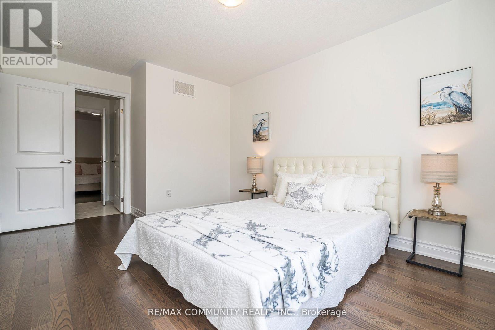 146 Wandering Glider Trail, Bradford West Gwillimbury, Ontario  L3Z 2A5 - Photo 29 - N12487580