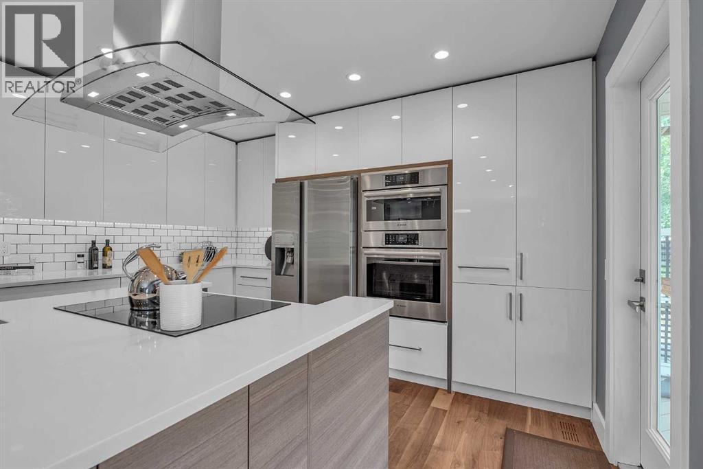 129 Edgebrook Gardens Nw, Calgary, Alberta  T3A 4Z8 - Photo 4 - A2253930