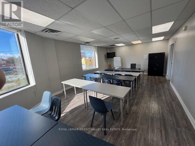 202 - 1 Nelson Street W, Brampton, Ontario  L6X 3E4 - Photo 14 - W12487490