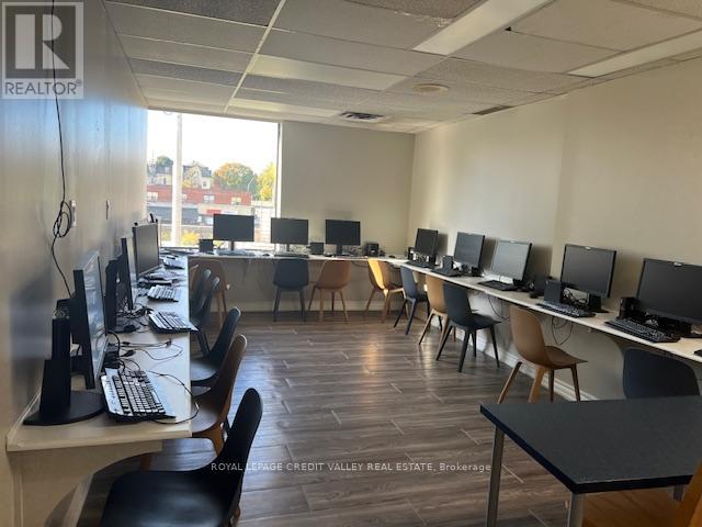 202 - 1 Nelson Street W, Brampton, Ontario  L6X 3E4 - Photo 7 - W12487490