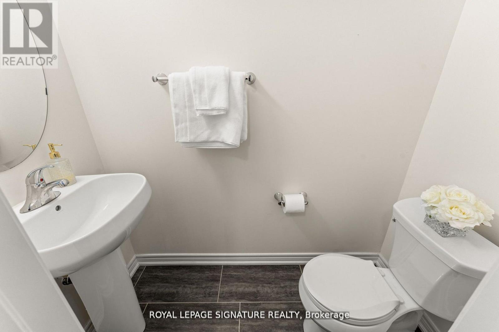 3453 Fourth Line, Oakville, Ontario  L6M 1N8 - Photo 32 - W12487495