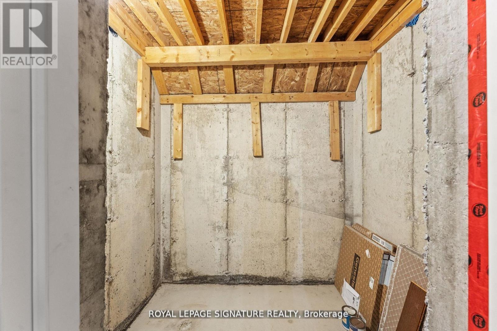 3453 Fourth Line, Oakville, Ontario  L6M 1N8 - Photo 35 - W12487495