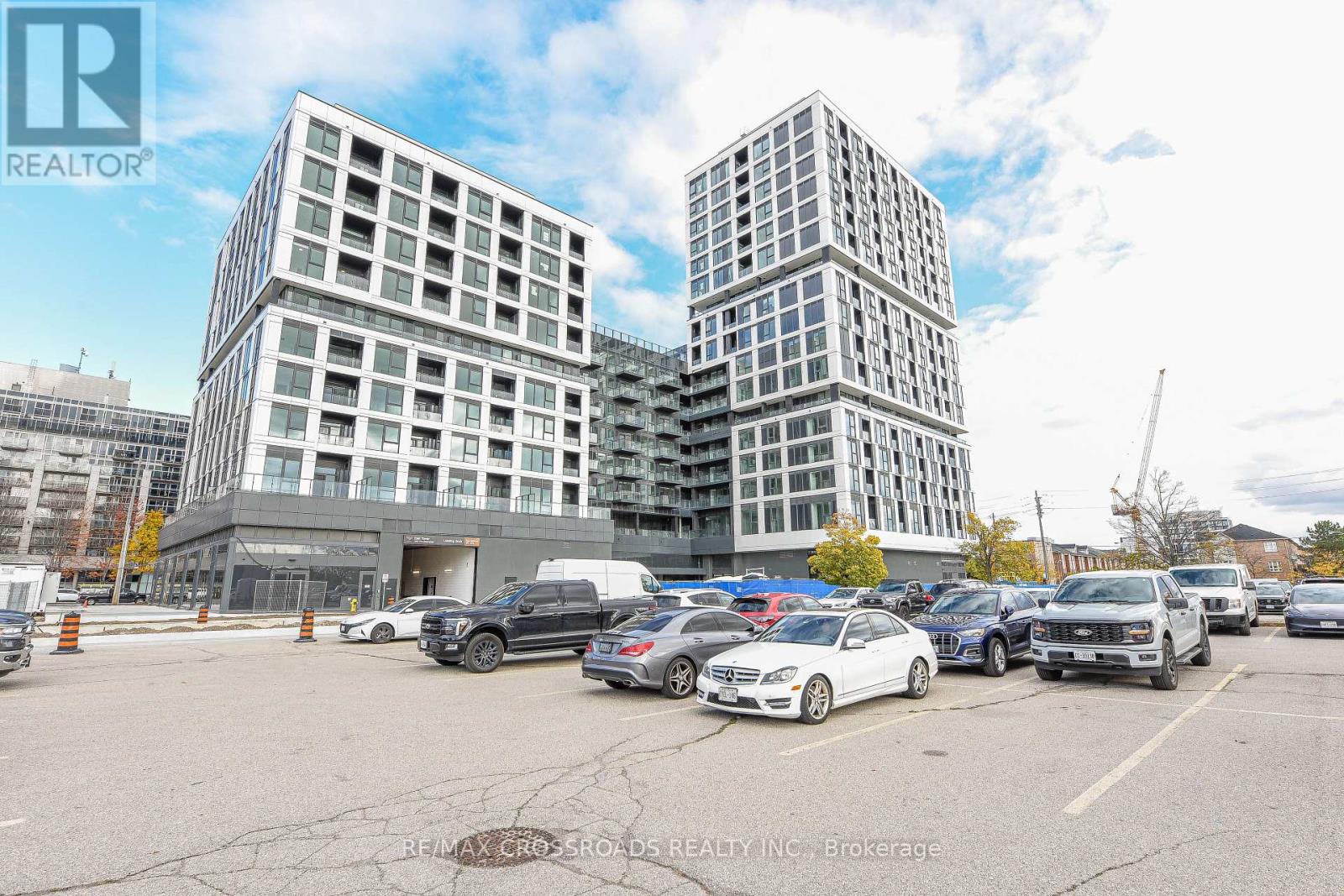 516 - 1007 The Queensway, Toronto, Ontario  M8Z 6C7 - Photo 2 - W12487509