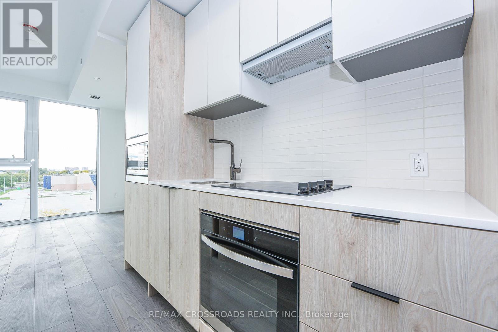 516 - 1007 The Queensway, Toronto, Ontario  M8Z 6C7 - Photo 20 - W12487509