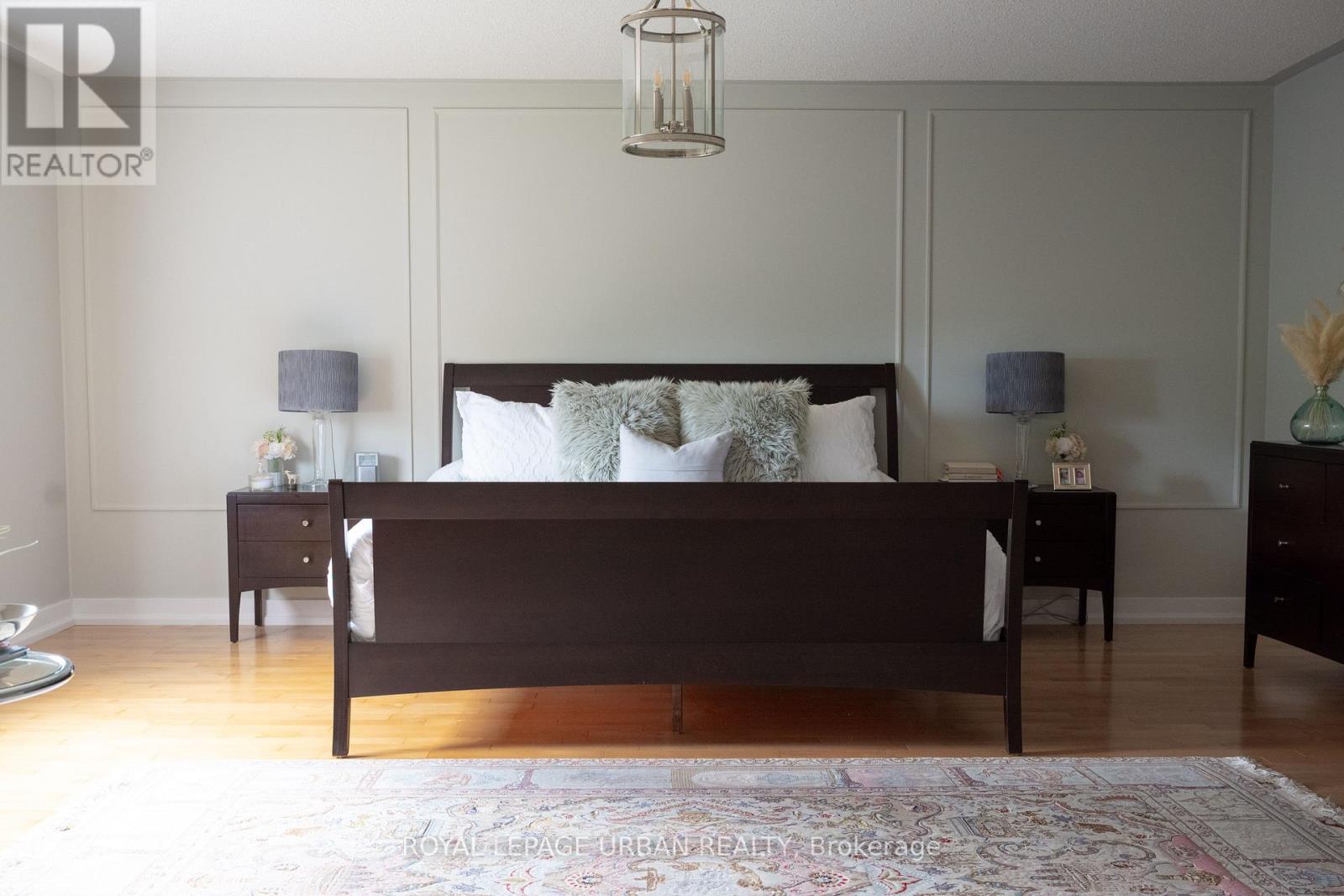 27 Lightheart Drive, Caledon, Ontario  L7C 1E3 - Photo 12 - W12487526