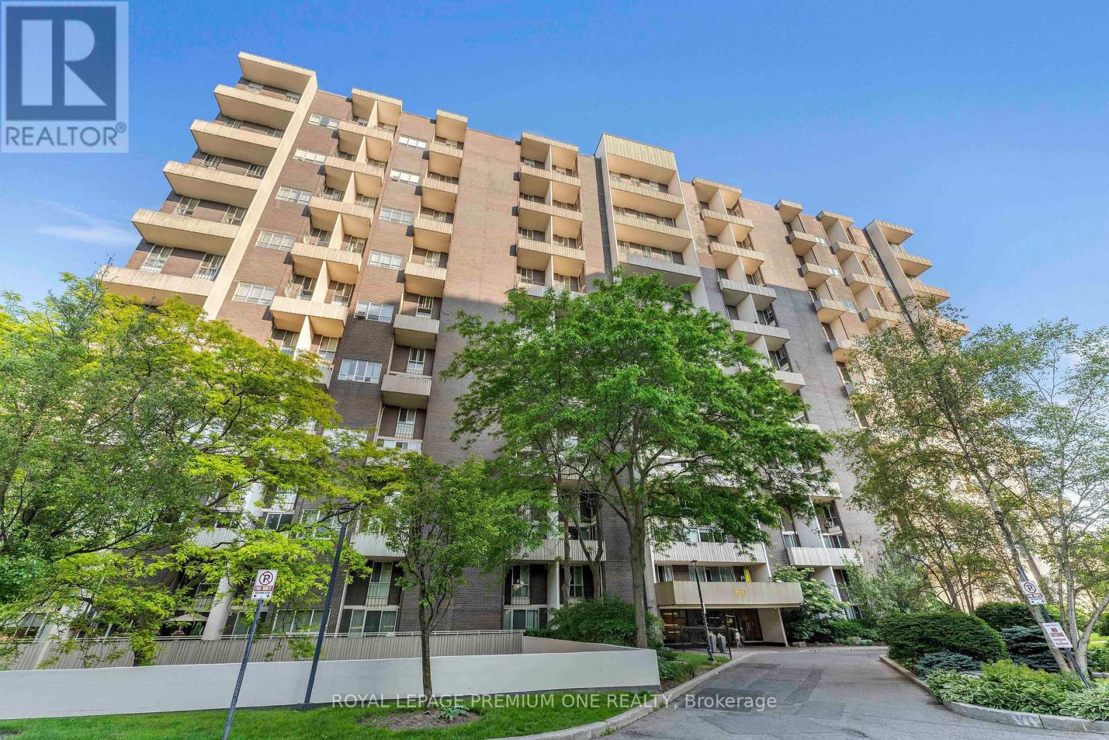 608 - 60 Southport Street, Toronto (High Park-Swansea), Ontario  M6S 3N4 - Photo 34 - W12487536