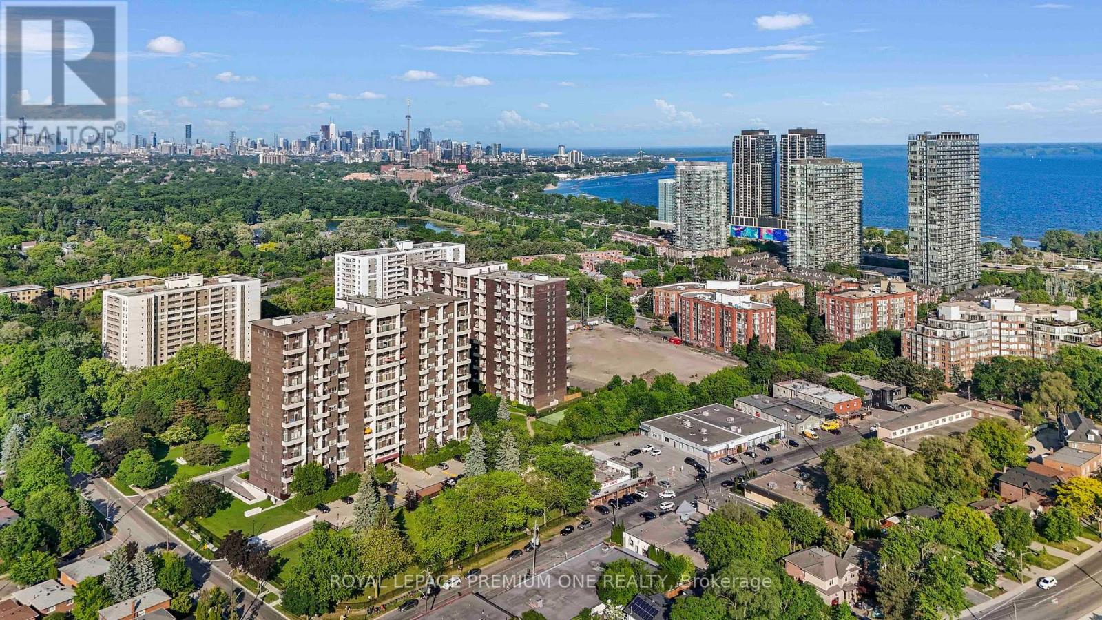 608 - 60 Southport Street, Toronto (High Park-Swansea), Ontario  M6S 3N4 - Photo 38 - W12487536