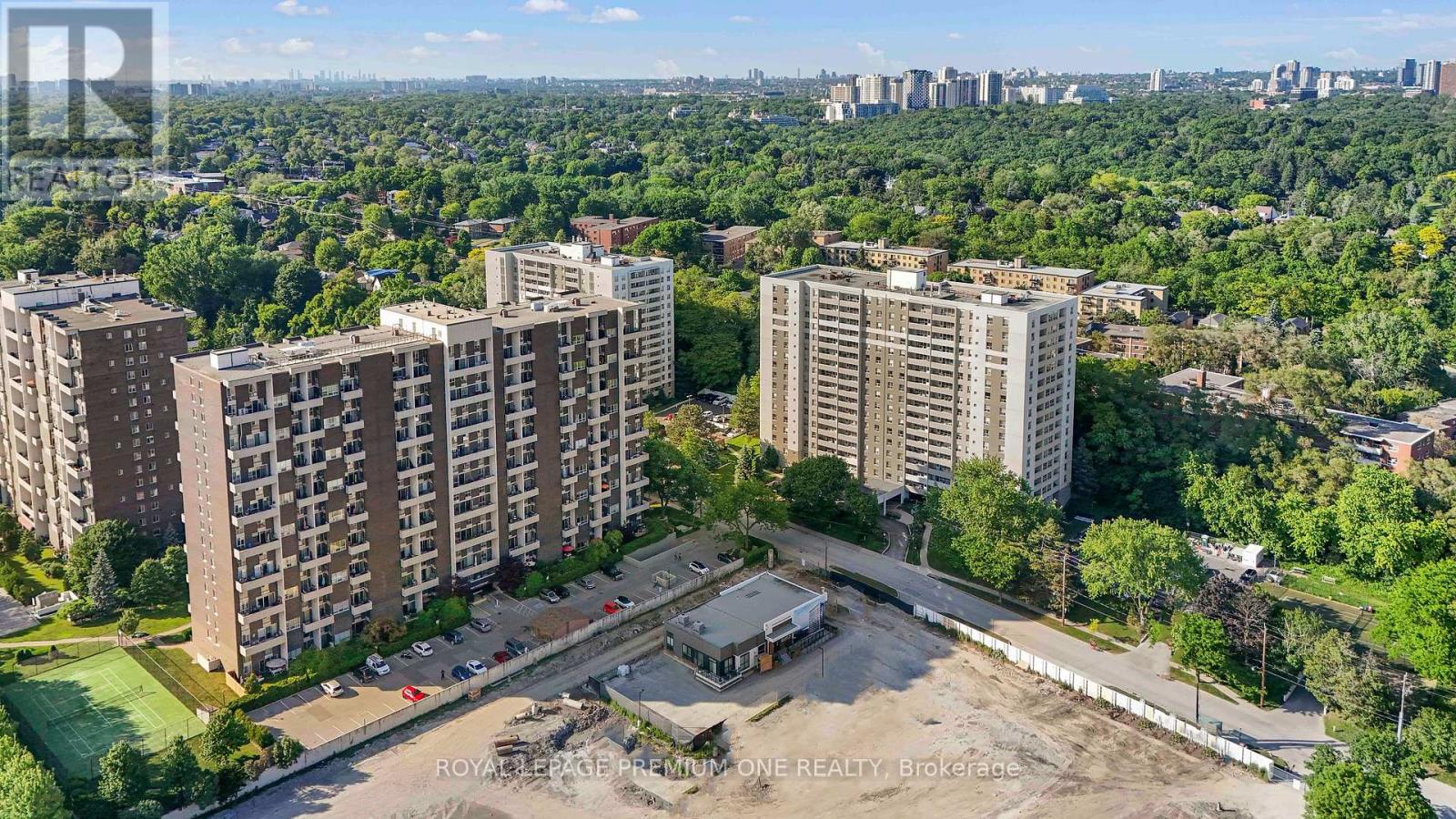 608 - 60 Southport Street, Toronto (High Park-Swansea), Ontario  M6S 3N4 - Photo 43 - W12487536