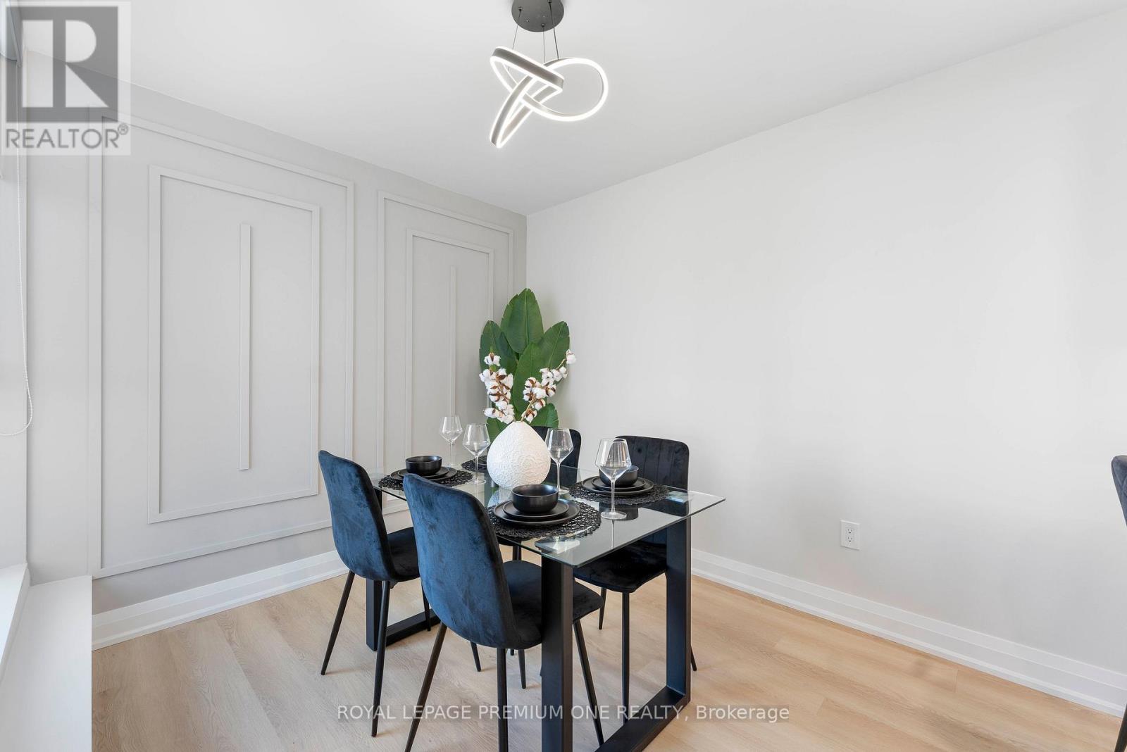 608 - 60 Southport Street, Toronto (High Park-Swansea), Ontario  M6S 3N4 - Photo 6 - W12487536