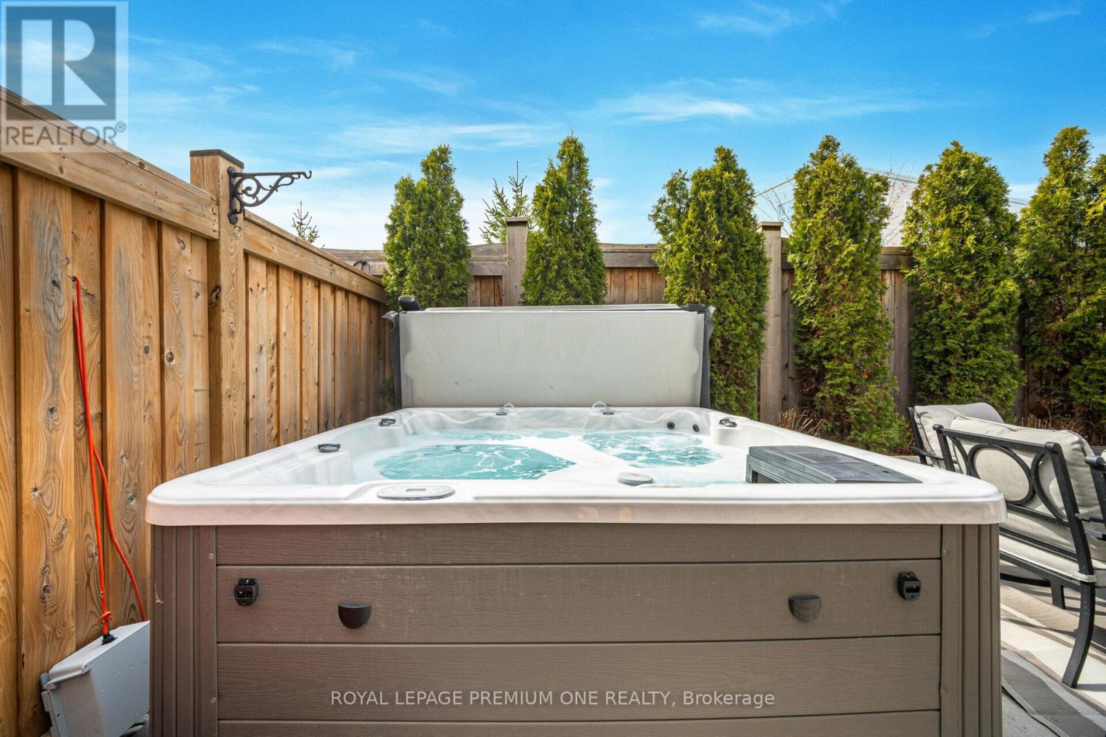 110 Morra Avenue, Caledon (Bolton East), Ontario  L7E 4K8 - Photo 45 - W12487538