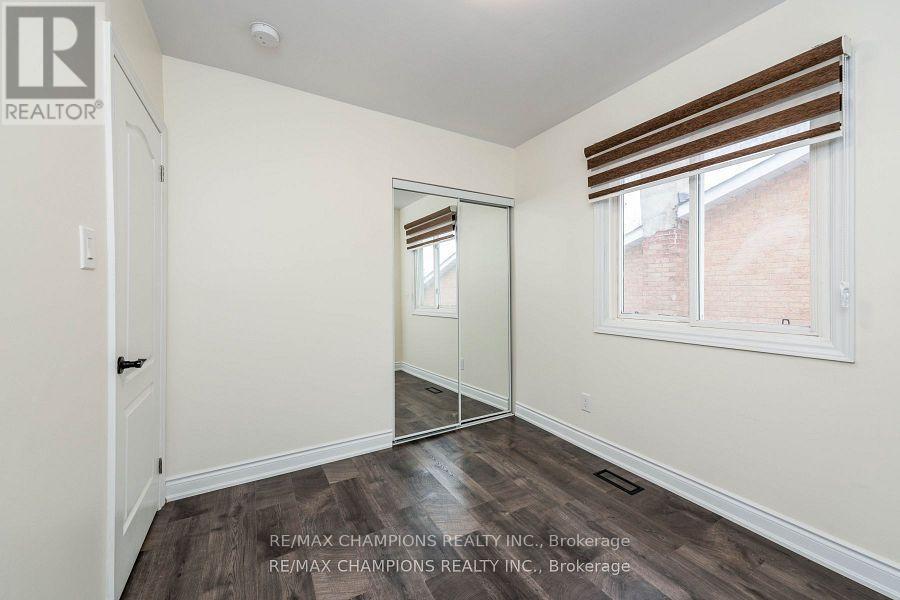 11 Crosswood Lane, Brampton, Ontario  L6V 3M1 - Photo 23 - W12487547