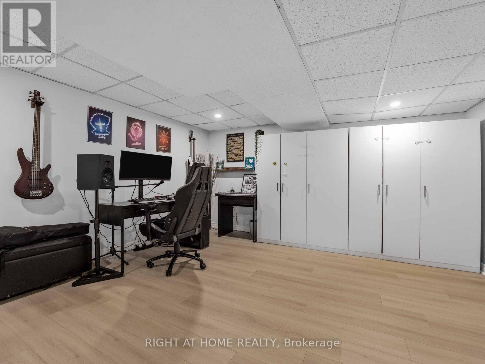 28 - 120 Falconer Drive, Mississauga, Ontario  L5N 1P5 - Photo 22 - W12487552