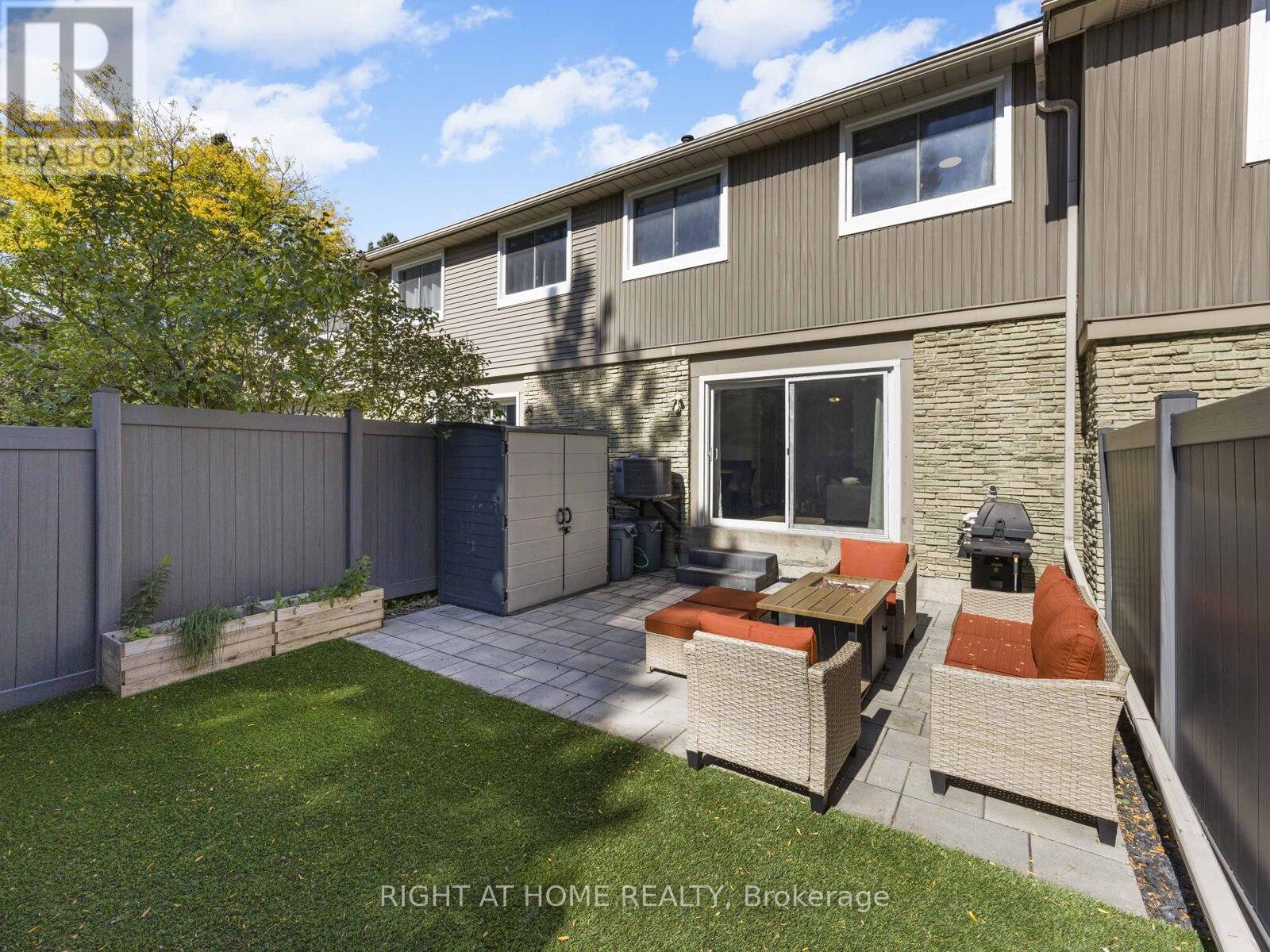 28 - 120 Falconer Drive, Mississauga, Ontario  L5N 1P5 - Photo 26 - W12487552