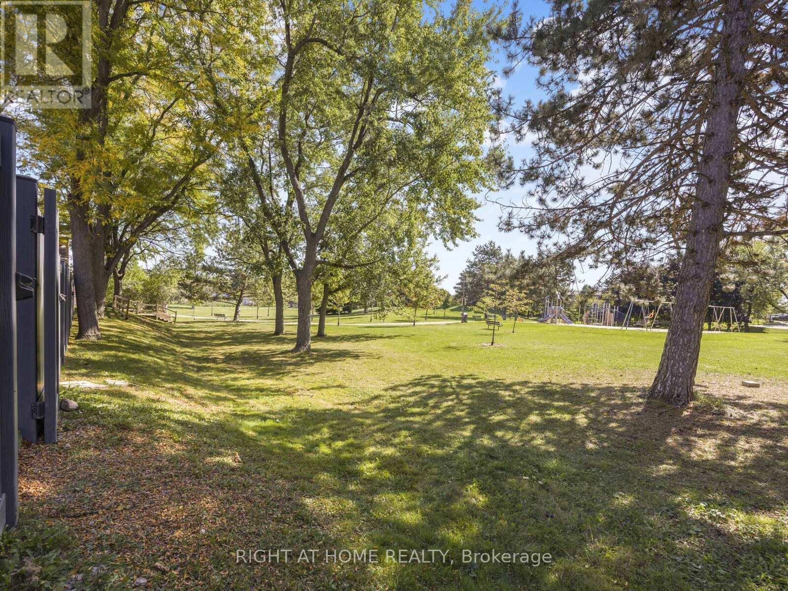 28 - 120 Falconer Drive, Mississauga, Ontario  L5N 1P5 - Photo 30 - W12487552