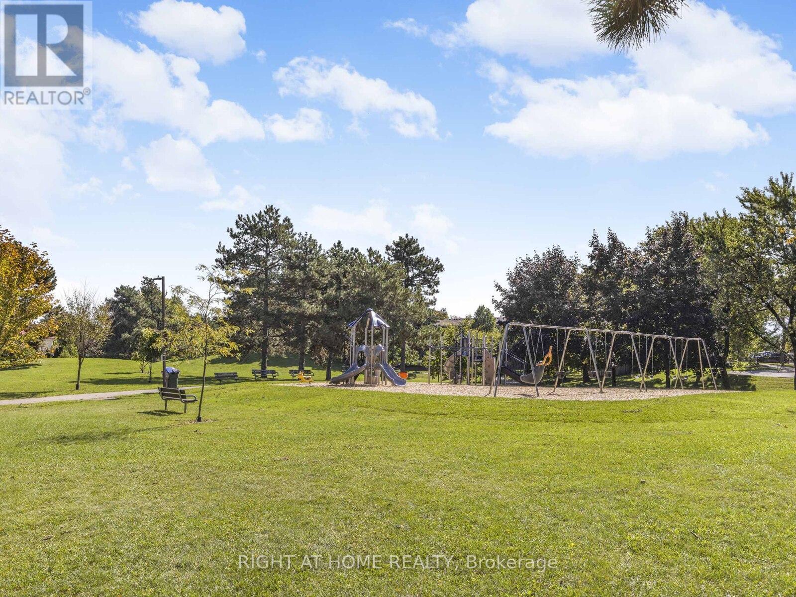 28 - 120 Falconer Drive, Mississauga, Ontario  L5N 1P5 - Photo 31 - W12487552