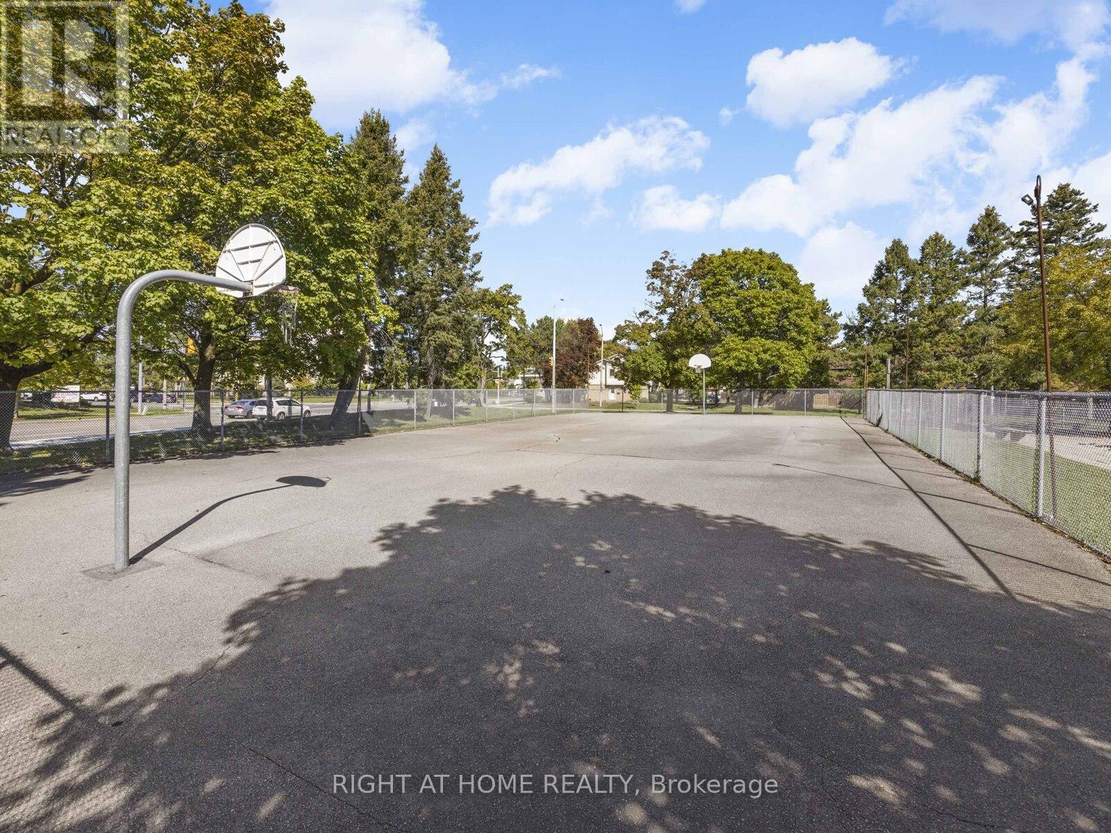 28 - 120 Falconer Drive, Mississauga, Ontario  L5N 1P5 - Photo 33 - W12487552