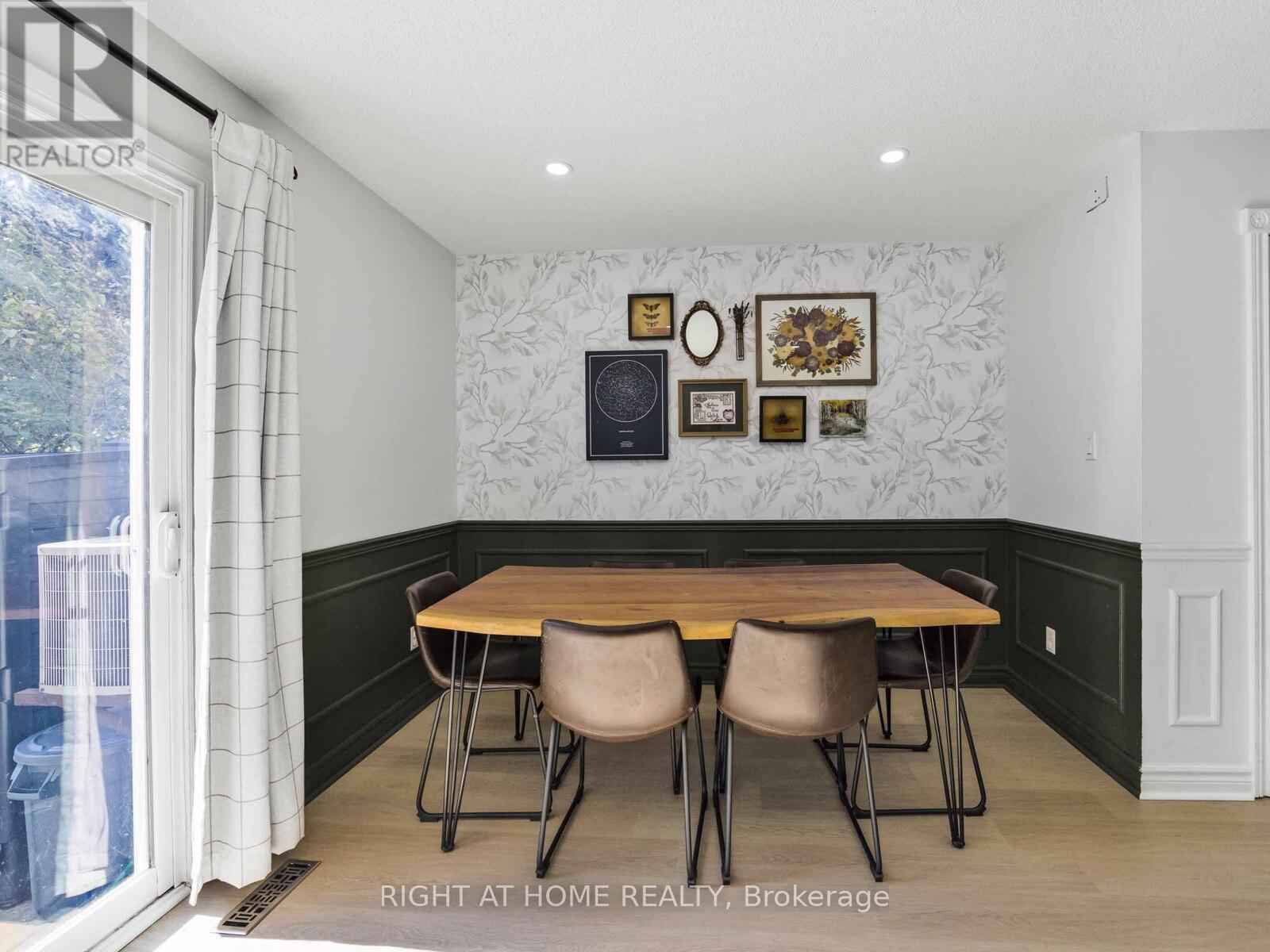 28 - 120 Falconer Drive, Mississauga, Ontario  L5N 1P5 - Photo 6 - W12487552