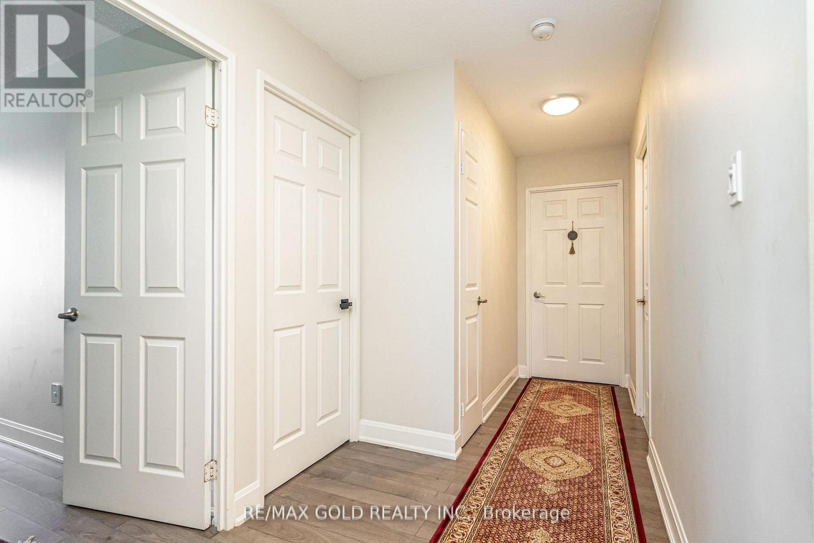 403 - 30 Malta Avenue, Brampton, Ontario  L6Y 4W6 - Photo 23 - W12487562