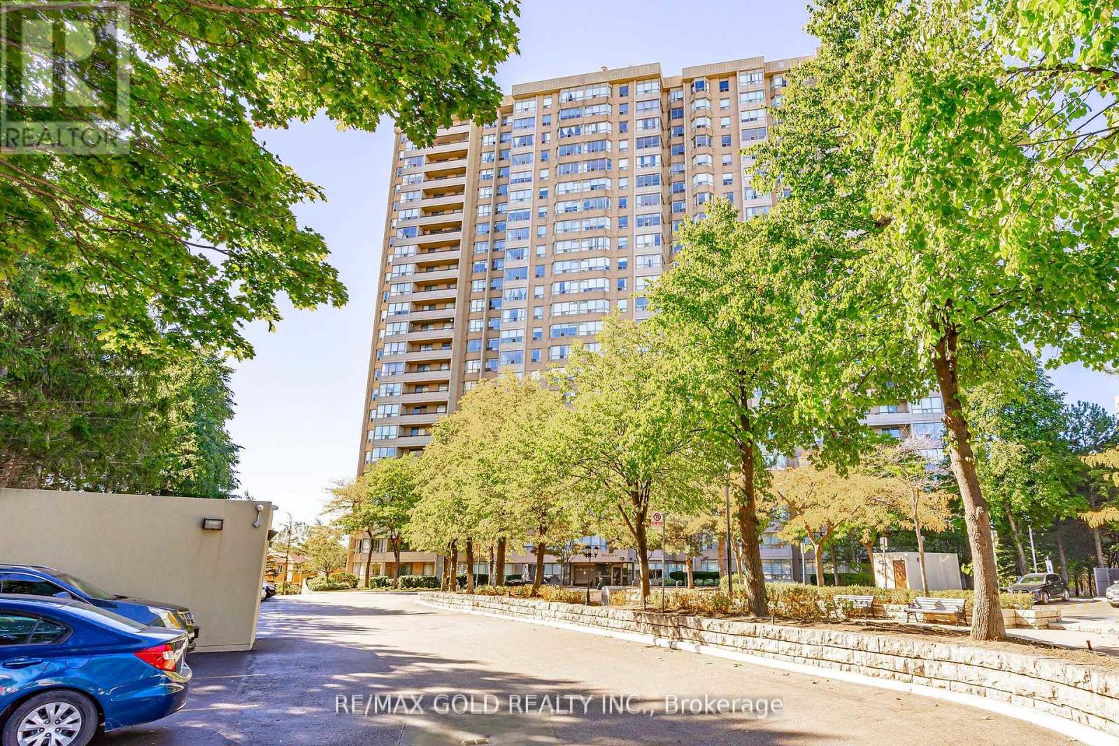 403 - 30 Malta Avenue, Brampton, Ontario  L6Y 4W6 - Photo 38 - W12487562