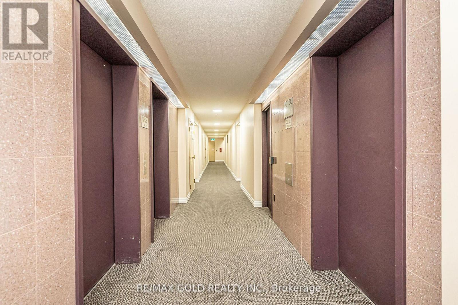 403 - 30 Malta Avenue, Brampton, Ontario  L6Y 4W6 - Photo 9 - W12487562