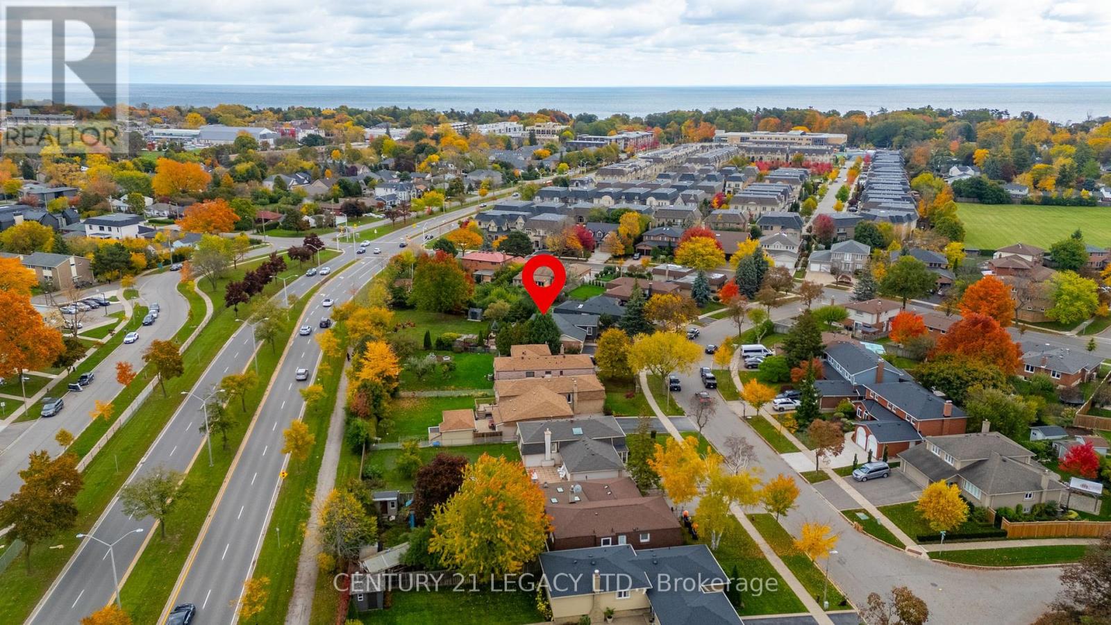 299 Pinegrove Road, Oakville, Ontario  L6K 3P8 - Photo 42 - W12487563