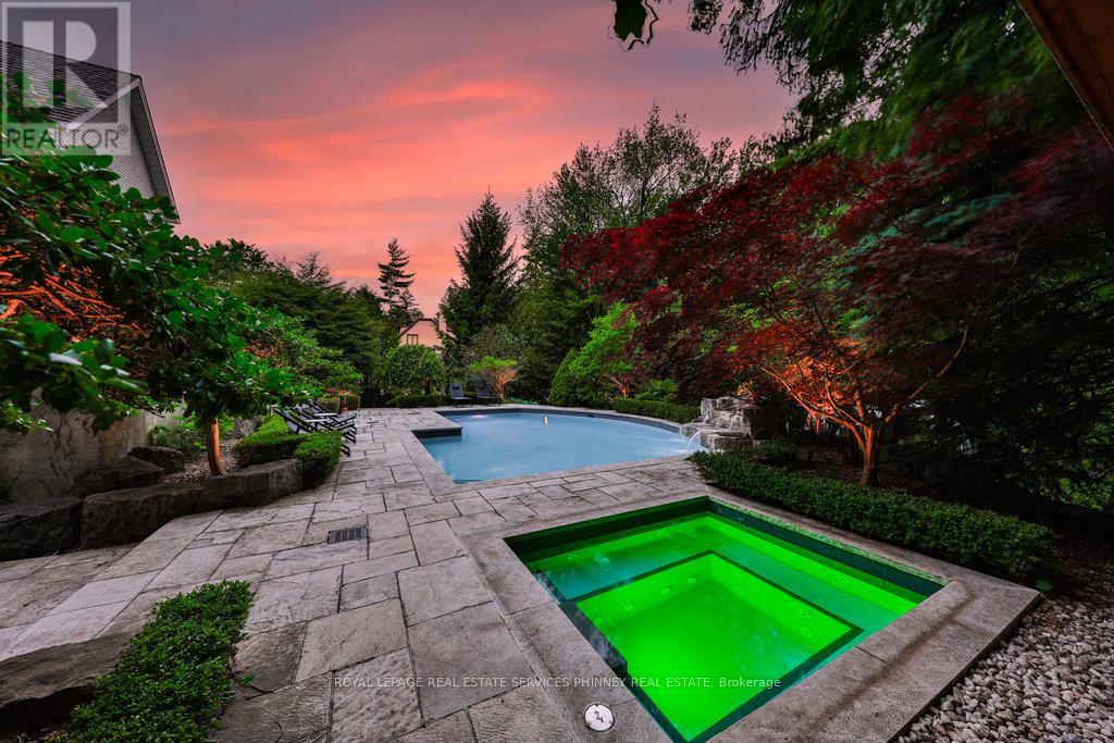 1257 Tecumseh Park Drive, Mississauga, Ontario  L5H 2W5 - Photo 39 - W12487567