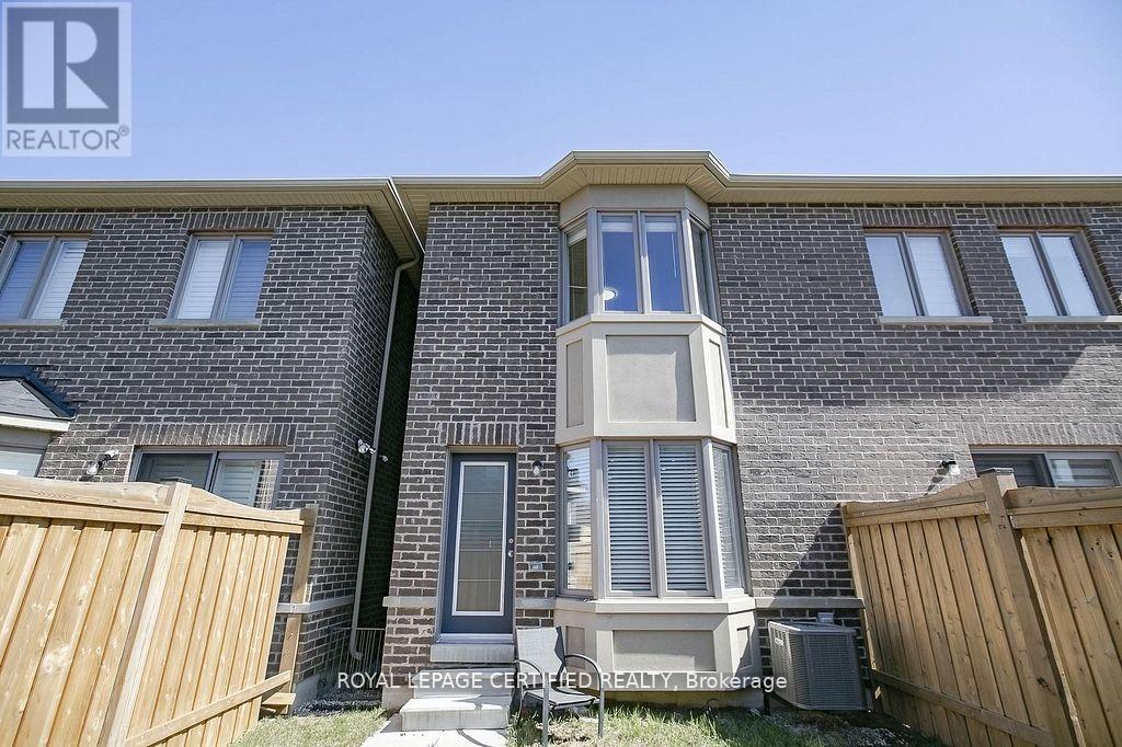 32 Dalbeattie Drive, Brampton, Ontario  L6Y 6H6 - Photo 42 - W12487578