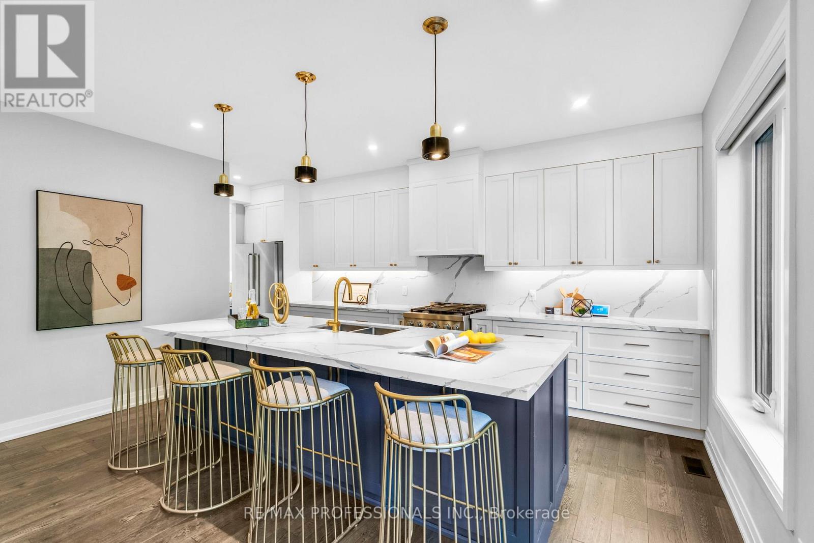 11 Odessa Avenue, Toronto, Ontario  M9C 4J7 - Photo 12 - W12487585