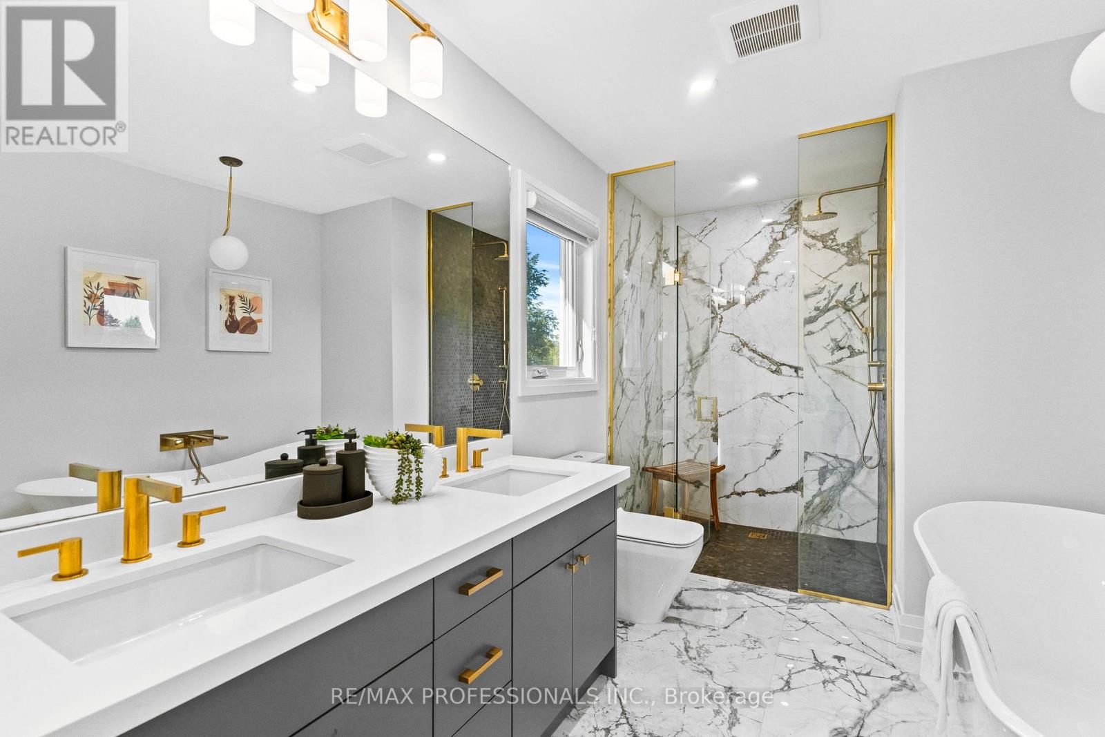 11 Odessa Avenue, Toronto, Ontario  M9C 4J7 - Photo 29 - W12487585