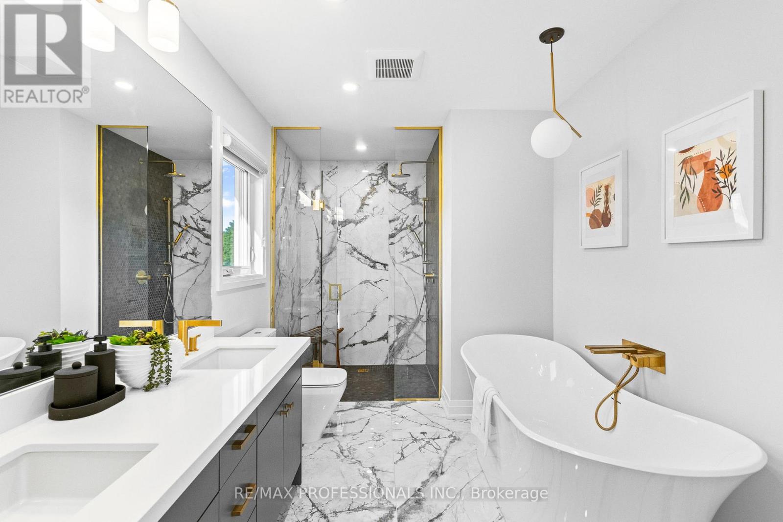 11 Odessa Avenue, Toronto, Ontario  M9C 4J7 - Photo 30 - W12487585