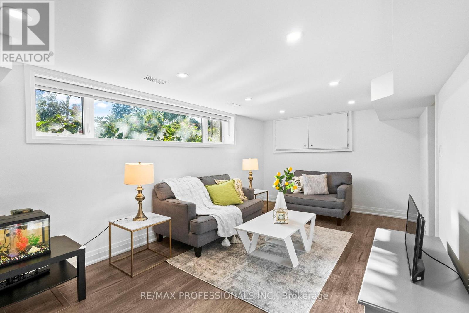 11 Odessa Avenue, Toronto, Ontario  M9C 4J7 - Photo 41 - W12487585