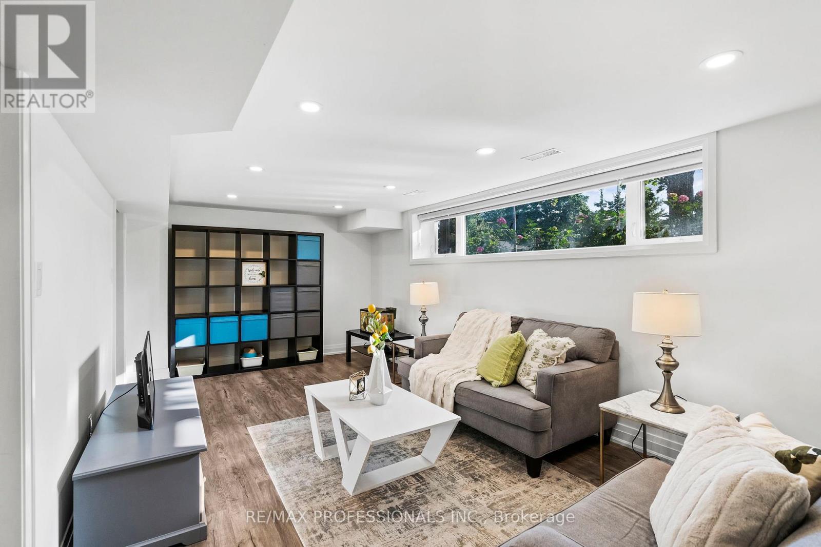 11 Odessa Avenue, Toronto, Ontario  M9C 4J7 - Photo 44 - W12487585