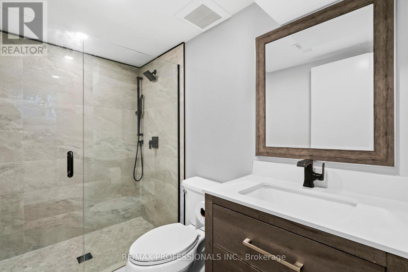 11 Odessa Avenue, Toronto, Ontario  M9C 4J7 - Photo 46 - W12487585