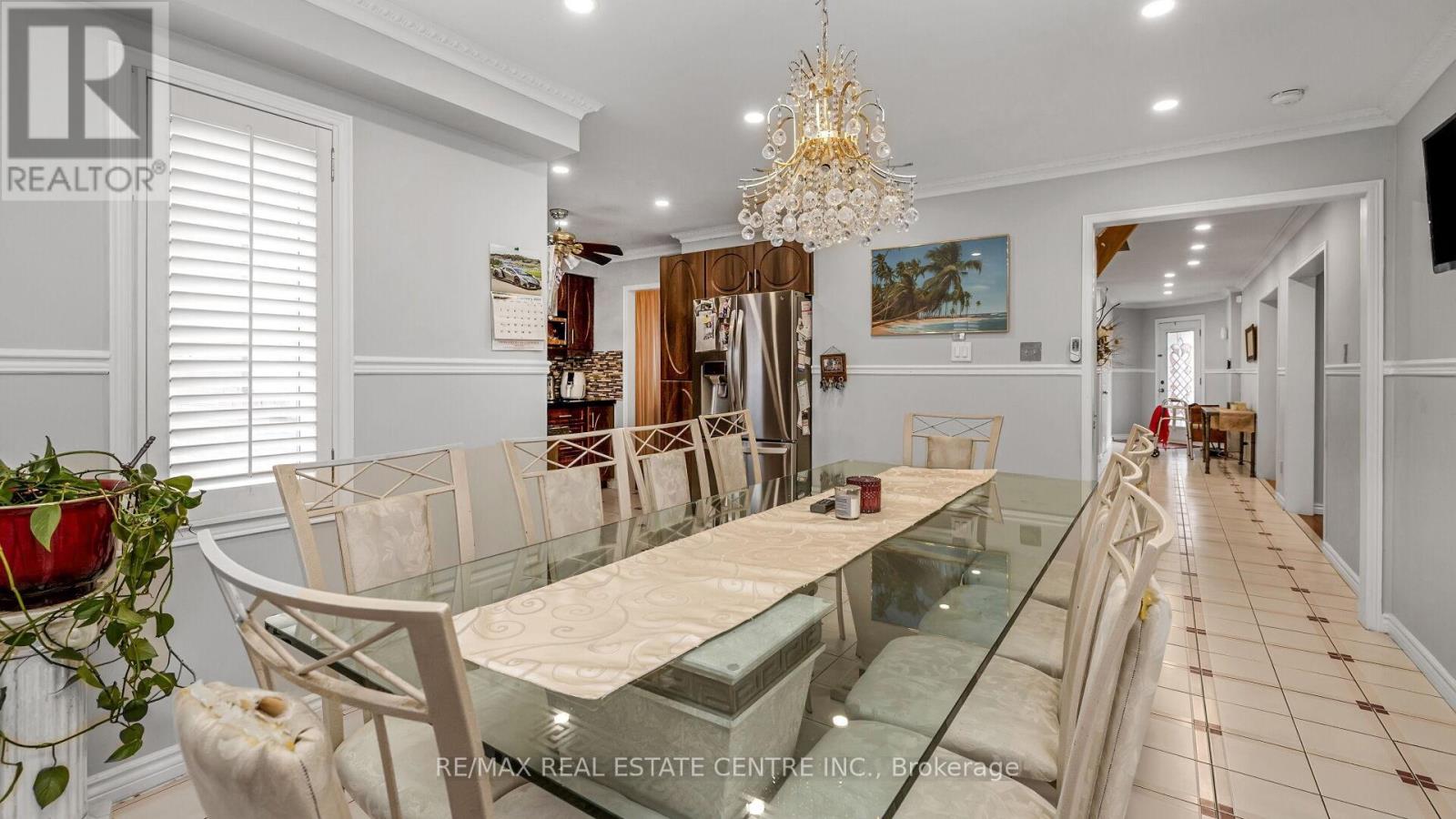 4489 Weymouth Commons Crescent, Mississauga, Ontario  L5R 1P5 - Photo 19 - W12487600