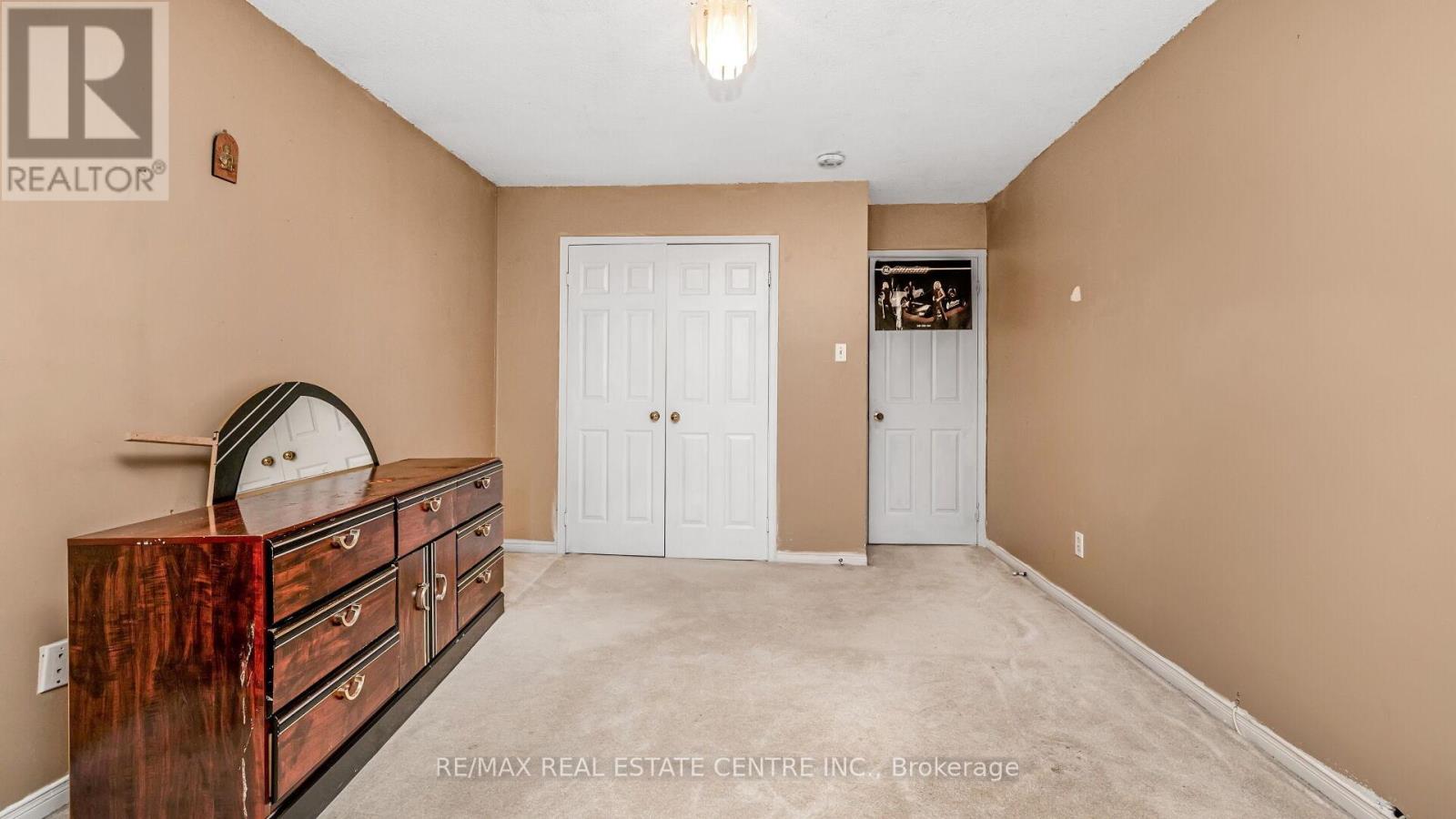 4489 Weymouth Commons Crescent, Mississauga, Ontario  L5R 1P5 - Photo 34 - W12487600